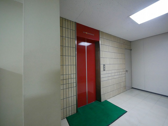 奥田ビルの内装