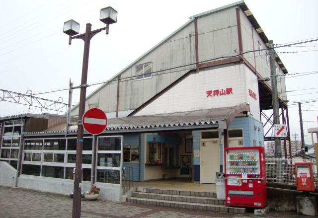 メルヴェール４９６朝倉街道の周辺