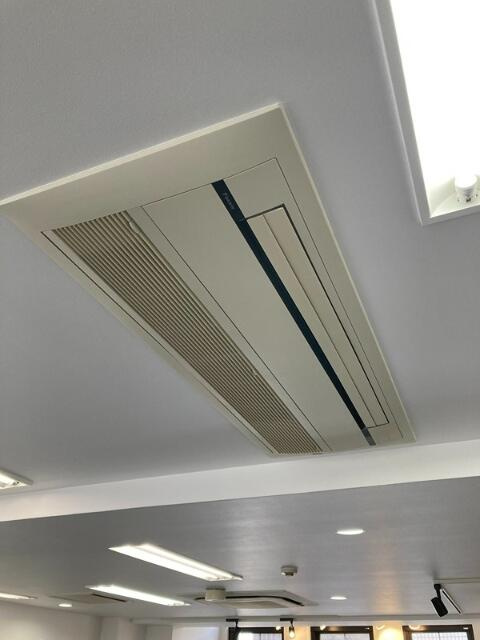 ＲＭＳ原宿ビルのバルコニー