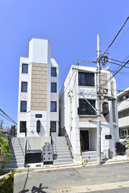 ＨＥＲＭＥ　ＹＯＹＯＧＩ　ＯＵＥＳＴ