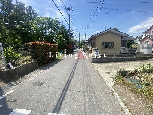 【前面道路含む現地写真】 | 【仲介手数料０円】茅ヶ崎市赤羽根　中古一戸建て | 【仲介手数料０円】茅ヶ崎市赤羽根　中古一戸建て