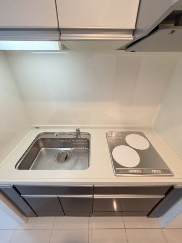 GALLERY谷町のキッチン|ゆとりのあるロビーです