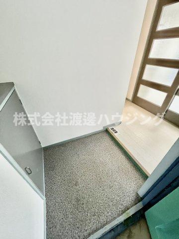シャトラン香里園の玄関