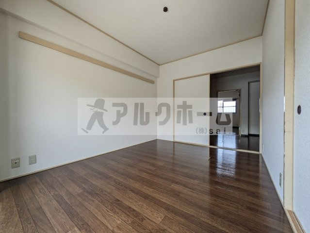 ルネアルマーニの子供部屋