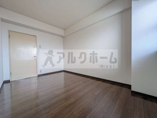 ルネアルマーニの内装|ルネアルマーニ　柏原市　エントランス