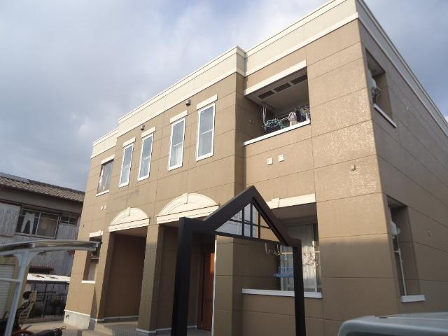 加古川市別府町新野辺のアパート