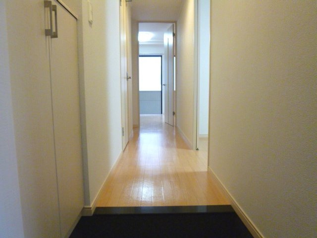 加古川市野口町坂元北２丁目の賃貸マンションの玄関|玄関