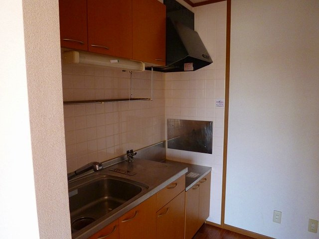 加古川市別府町新野辺北町６丁目のアパートのキッチン