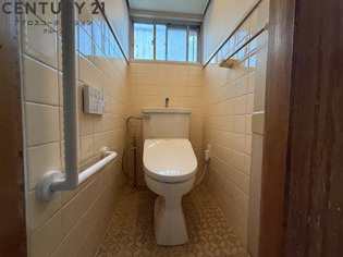 シンプルで使いやすいトイレです