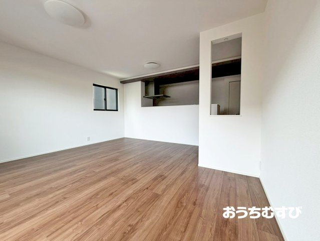守山区鳥神町0209③(全3棟)の前面道路含む現地写真