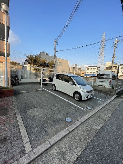 トゥエルブイナバソウの駐車場|駐車場に車を止められます
