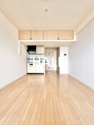 【居間・リビング】 | ORIENT BLD No.62 TOWERS AVANTGARDE 博多