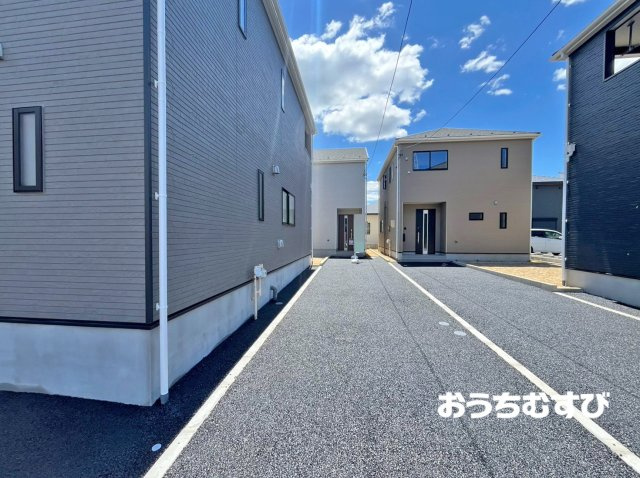 春日井市気噴町第1(全4棟)の前面道路含む現地写真