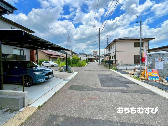 春日井市気噴町第1(全4棟)の前面道路含む現地写真