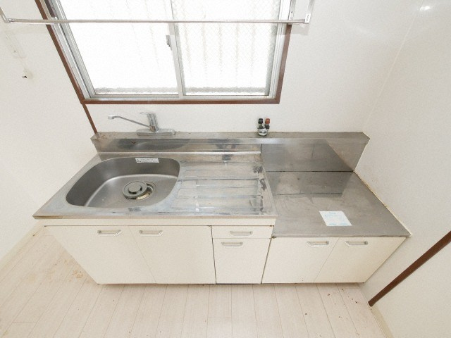 大阪市浪速区塩草２丁目の賃貸マンションのキッチン