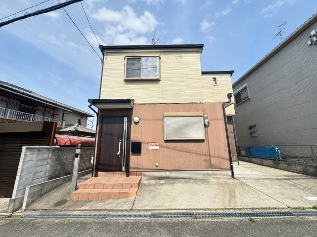 堺市西区山田二丁　中古一戸建の外観