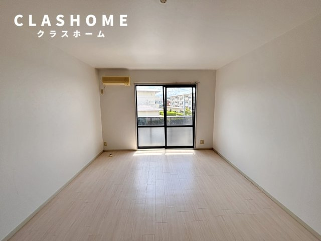 アート林　　　刈谷市近郊の賃貸はクラスホーム刈谷店の居間・リビング