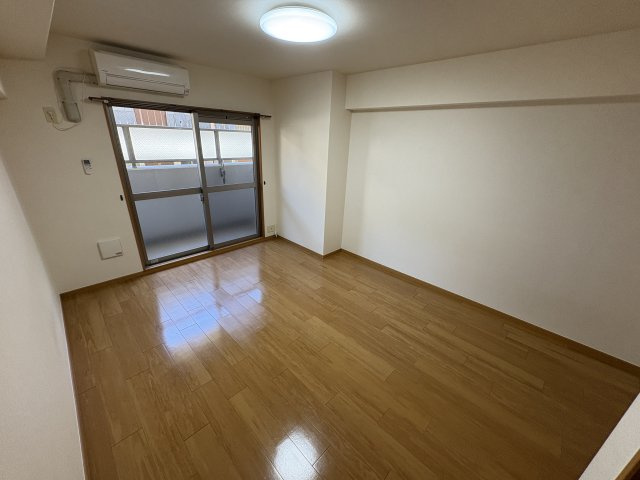 ドミール・シモハタの子供部屋