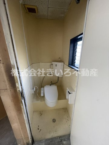 玉名市中Sテナントのトイレ