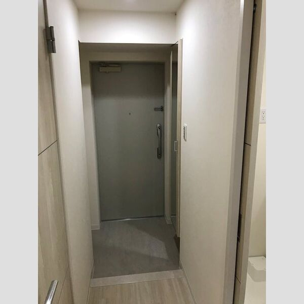 サクシード大曽根　名古屋市賃貸　仲介手数料無料の玄関