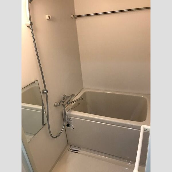 サクシード大曽根　名古屋市賃貸　仲介手数料無料の浴室