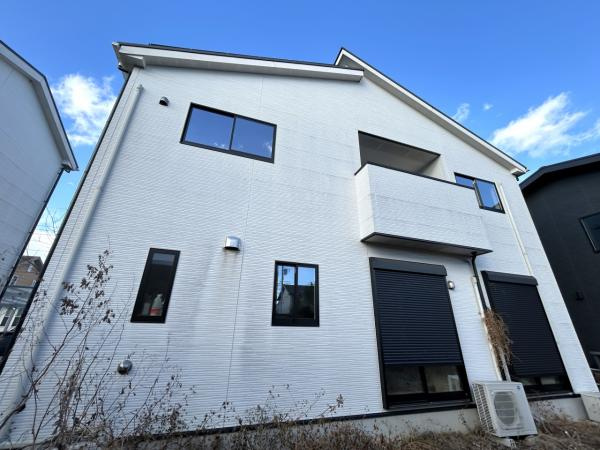 宇都宮市下小池町　４LDK　中古住宅の外観
