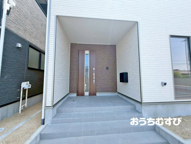 春日井市如意申町第3(全4棟)の玄関