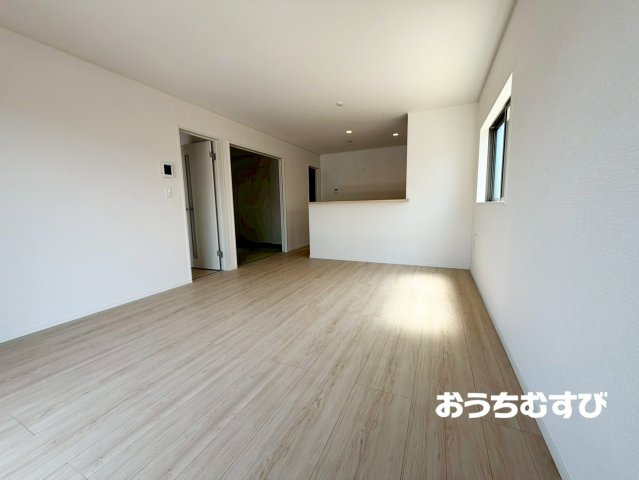 春日井市如意申町第3(全4棟)の居間・リビング