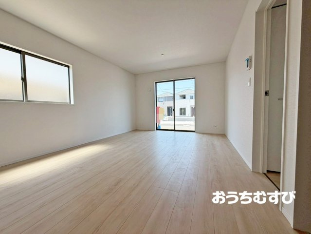 春日井市如意申町第3(全4棟)の居間・リビング