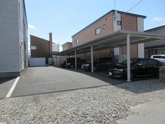 MVE新町の駐車場