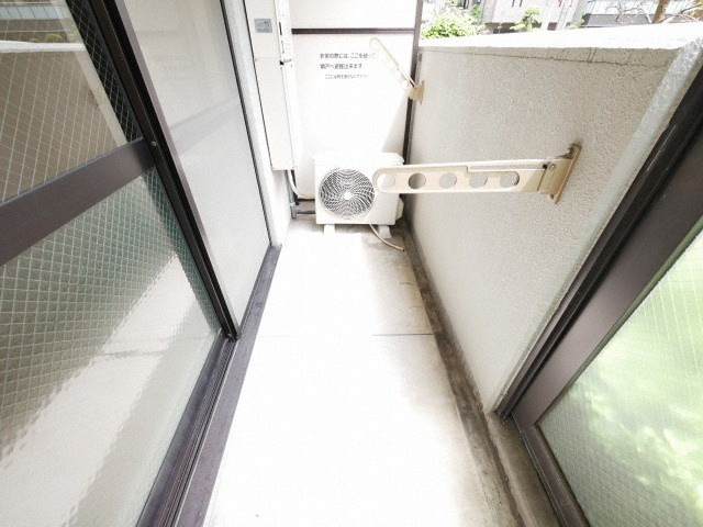 大阪市阿倍野区阪南町２丁目の賃貸マンションのバルコニー