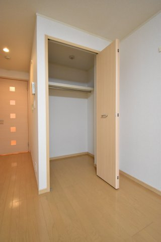 サル ドゥ セジュールの収納