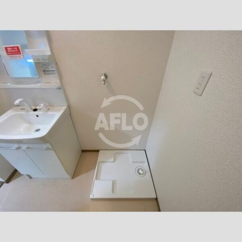 ファミーユ白鷺(育和小学校区)の洗面所|ファミーユ白鷺　洗濯パン