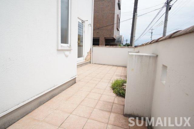 熊本市東区桜木２丁目の一戸建てのバルコニー