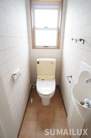 熊本市東区桜木２丁目の一戸建てのトイレ
