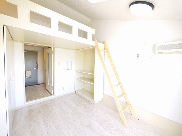 シティパレス佐保川Ｐ１の洋室|ゆったりした洋室です