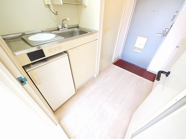 シティパレス佐保川Ｐ１のキッチン|きれいなキッチンです