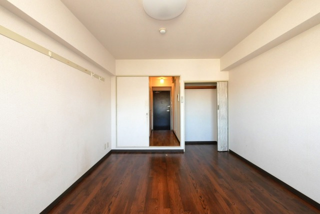 大阪市阿倍野区昭和町１丁目の賃貸マンションの居間・リビング