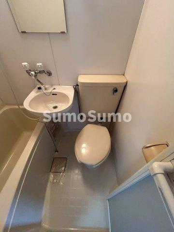 青葉荘のトイレ|落ち着いたトイレです