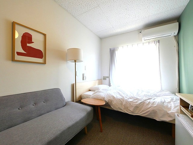 goodroom residence 奈良の洋室|使い勝手のいい洋室です