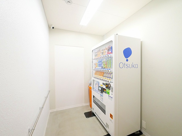 goodroom residence 奈良の設備|建物内に自動販売機があります。