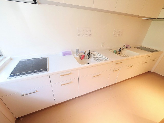 goodroom residence 奈良のキッチン|共有のキッチンスペースです