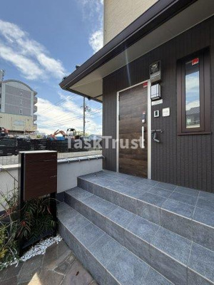 【エントランス】 | かぼく南館