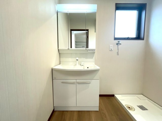 ◆売主物件につき仲介手数料無料◆令和２年建築の築浅◆４ＬＤＫ◆駐車２台ＯＫ◆伏見区向島吹田河原町の洗面所|洗面室