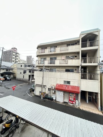 神戸市灘区烏帽子町３丁目のアパートの展望