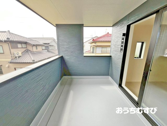 小牧市藤島町中島第2(全2棟)のバルコニー