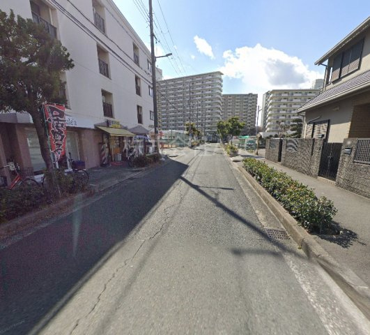 鶴見区諸口2丁目貸店舗の周辺
