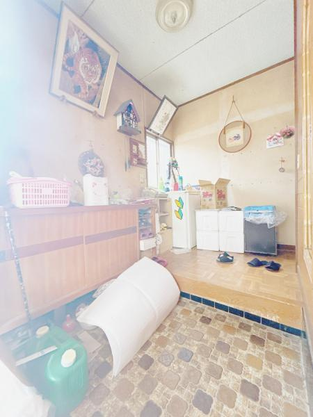 富士市大淵の中古一戸建|玄関別角度 