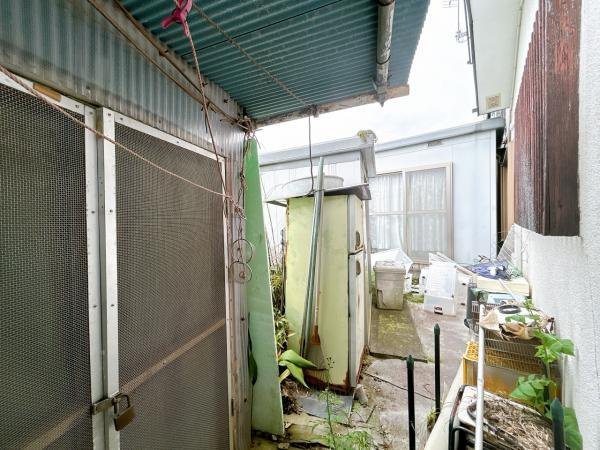 富士市大淵の中古一戸建|東側庭別角度 