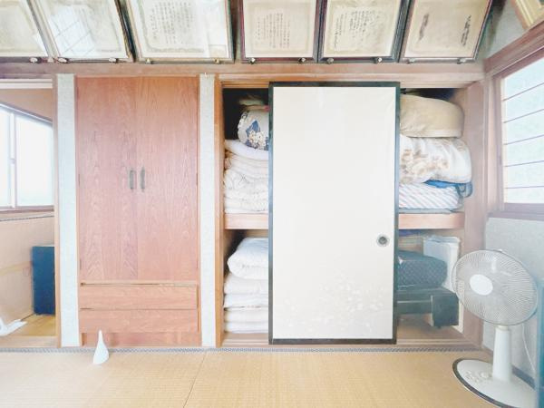 富士市大淵の中古一戸建|2階6帖和室収納 
